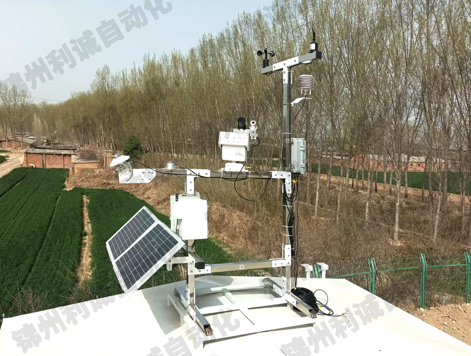 光伏環境監測儀怎么選？看精度、穩定性、數據傳輸三大核心